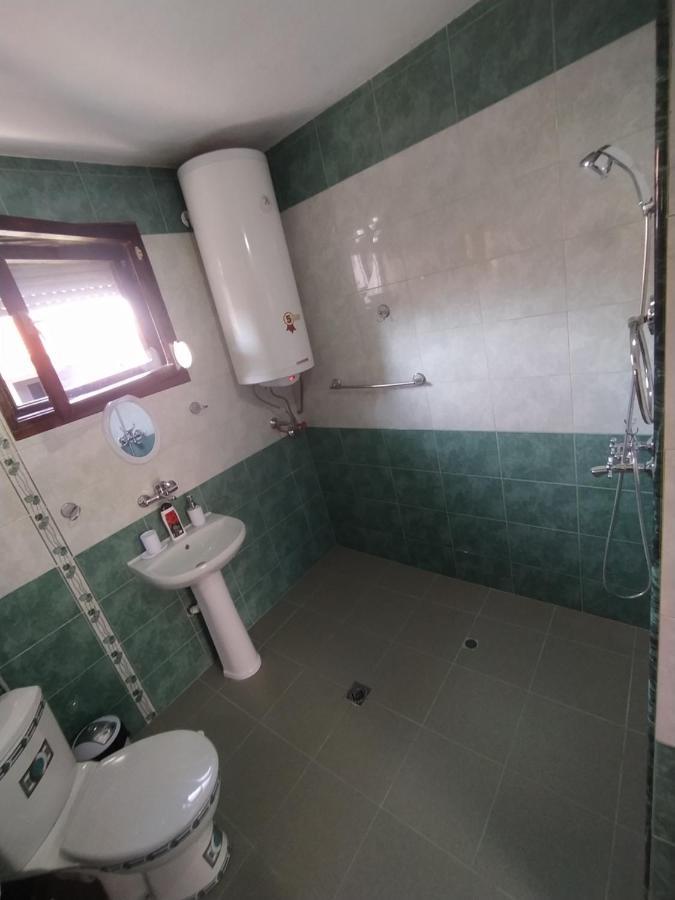 Каламанди Assenowgrad Exterior foto
